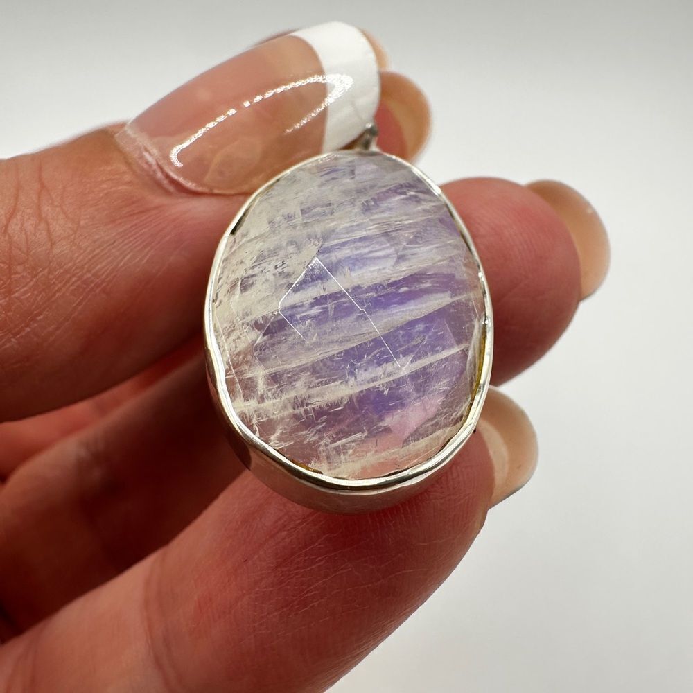 NWOT Faceted‎ 24x16mm Moonstone pendant in solid Sterling Silver! - Picture 2 of 7